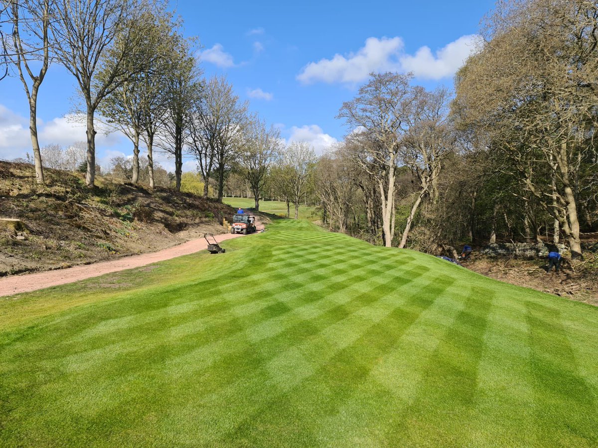 Our new 14th tee complex is all ready to be opened on Monday. Cracking job by all involved, it will be a great addition to a strong par 5 <a href="/cc_golfscapes/">CCGolfscapes</a> <a href="/MoorAllertonGC/">Moor Allerton GC</a>