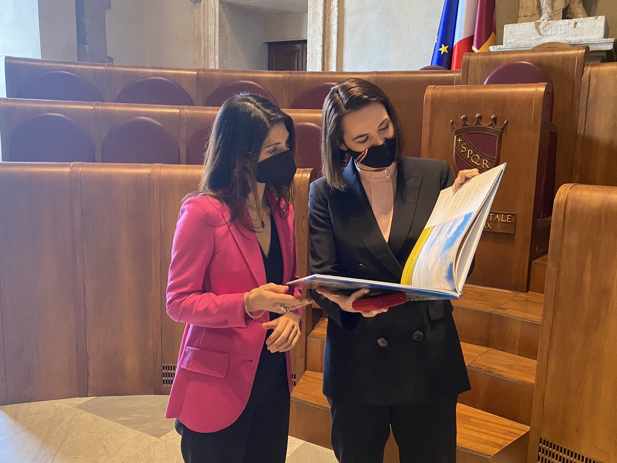 Virginia Raggi tweet media