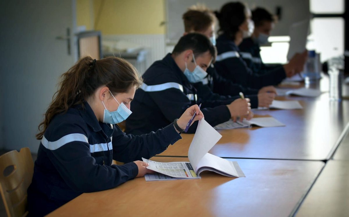 PompiersDuLot's tweet photo. Les Jeunes @PompiersDuLot en formation d'équipier #PromptSecours du 19 au24-4 à #Luzech. #UDSP46 #JSP46
https://t.co/3FrzE2nbb2 https://t.co/RtngxTaS2q
