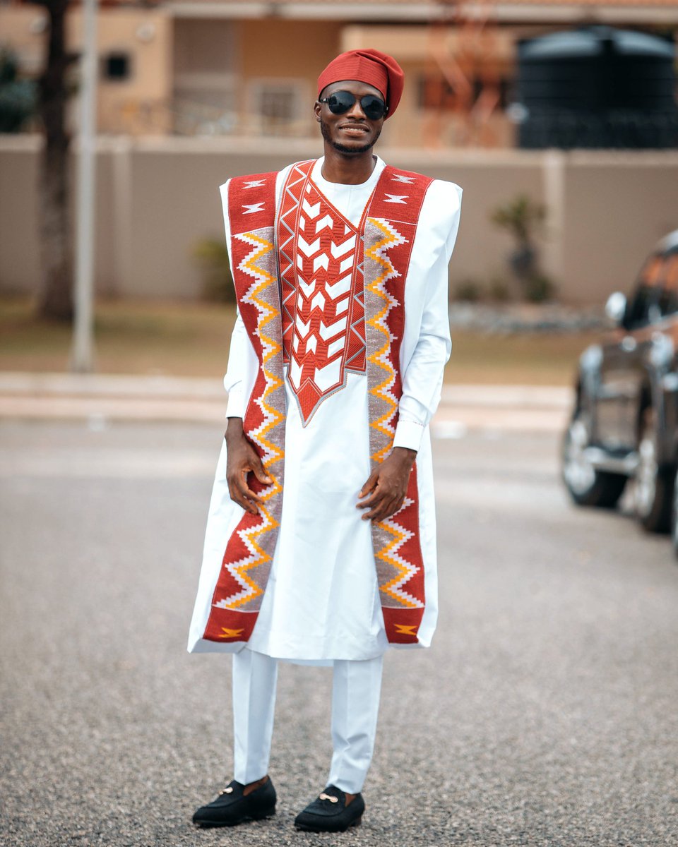 GeezEvents's tweet image. Planning &amp;amp; Coordination :@geezevents
Photographer :@defaj_photography
Videographer:@gokaphotography

#geezeventsghana #WeddingsInGhana #traditionalweddinggh