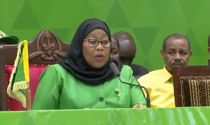 Globaltvonline_'s tweet photo. "Niwatake viongozi wa CCM, kuacha kuwa sehemu ya kutengeneza migogoro, baina ya viongozi wa serikali na wananchi." - Rais Samia Suluhu Hassan, Mwenyekiti wa CCM. https://t.co/CPEy80dr5C