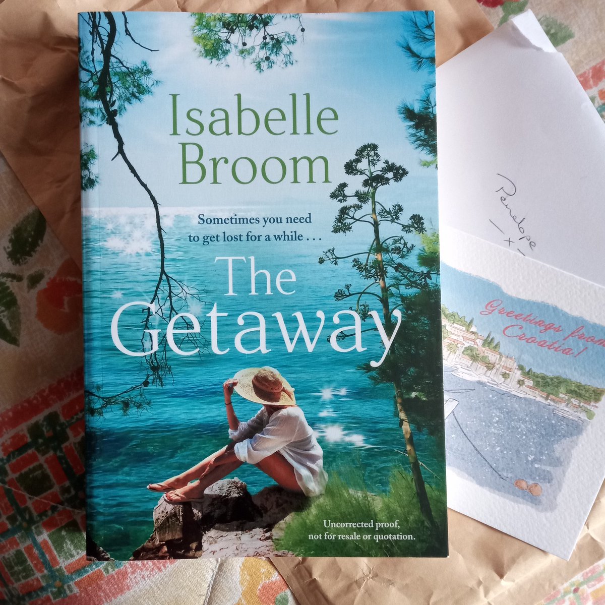 asloyalasbooks's tweet photo. So delighted to have won #thegetway. I know what I'll be doing this bank holiday weekend. 😊 Thank you @Isabelle_Broom you made my day. 😘 https://t.co/S3p7EJXzxJ