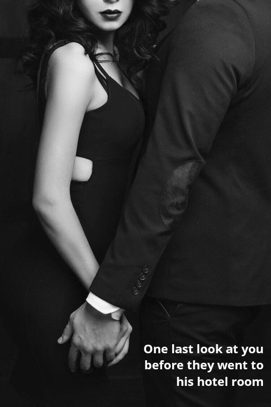 доминантная женщина. черное доминирование. черное доминирование. мужские руки в перчатках. властный мужчина и женщина.