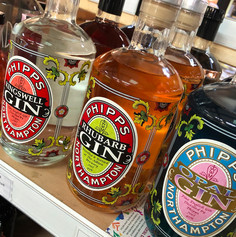Calling all #gin lovers! These flavours are insanely delicious. 
<a href="/PhippsNBC/">Phipps NBC ales</a> is a #Northants company. They don’t colour or add preservatives producing an honest and natural infusion #shoplocal #freshisbest 🍹🍸