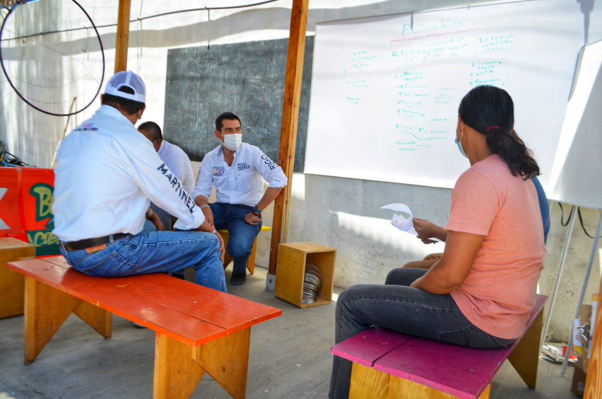 bcsicletos_ac's tweet photo. El día de ayer arrancamos la ronda de convenios con candidatos a diputaciones locales, federales y regidurias para comprometerse con la Seguridad Vial y la Calidad Ambiental #YoReduzco #YoMeMuevo #LaPaz #BCS https://t.co/GDZhyLOf3j