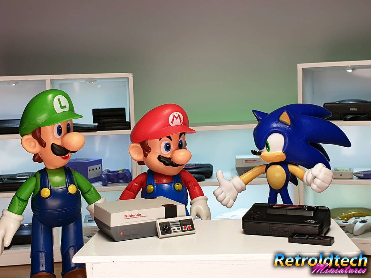 Retroldtech's tweet image. 1/6 Scale 8-Bit Miniatures ❤💙
#nes #segamastersystem2 #segamastersystem #retrocollective #3dprinted #3dprintedmodels #3dprinting #miniatures #videogames #nintendo #sega #mariobros #luigi #sonic #sonicthehedgehog #actionfiguresphotography #actionfigures #toyphoto #toys