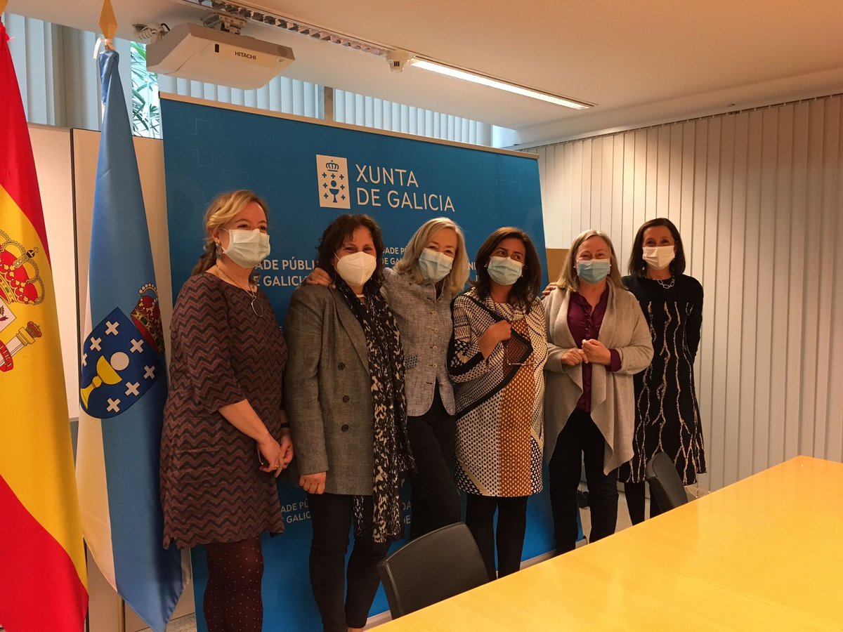 Empezamos! #AtencionPrimaria <a href="/COMC_Oficial/">Colegio de Médicos de A Coruña</a> <a href="/SanidadeXunta/">Consellería de Sanidade</a>
