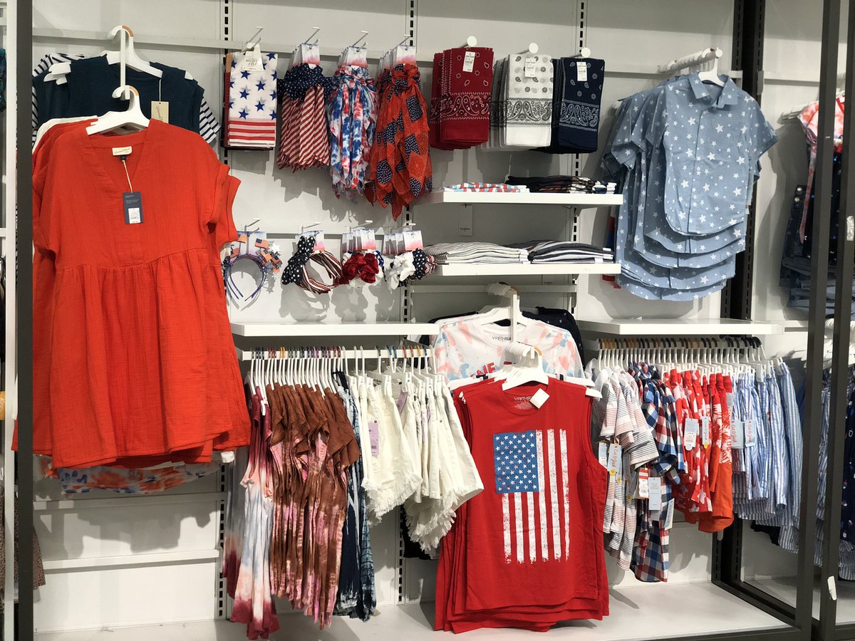 JamezFromTarget's tweet photo. Decided to create a family Americana Shop in our CB1 space, it turned out better than I could have pictured 😍 @jodijordheim @Target #T76 #TargetHasStyle #D143HasStyle #SummerVibes #summer https://t.co/tspeJvyOB9
