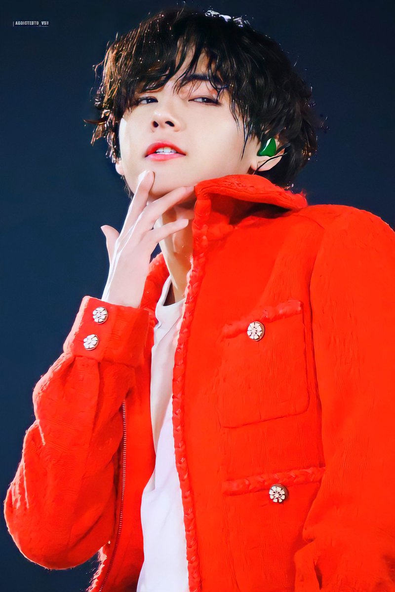 BTS V (HD)  #KIMTAEHYUNG