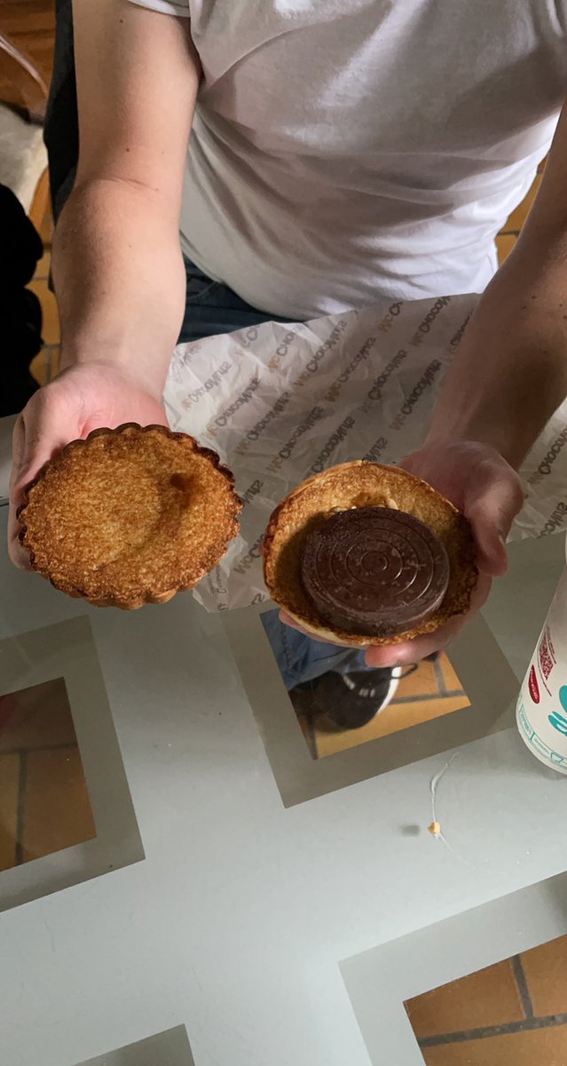 LucasLesCaves's tweet photo. Sympa le McChocoNuts @McDonaldsFrance #Mcchoconuts https://t.co/18lu8I2u7U