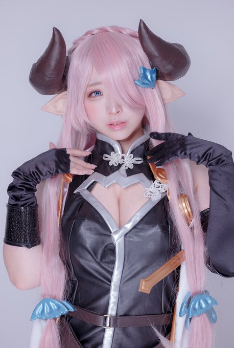 Twitterのコスプレ画像12
