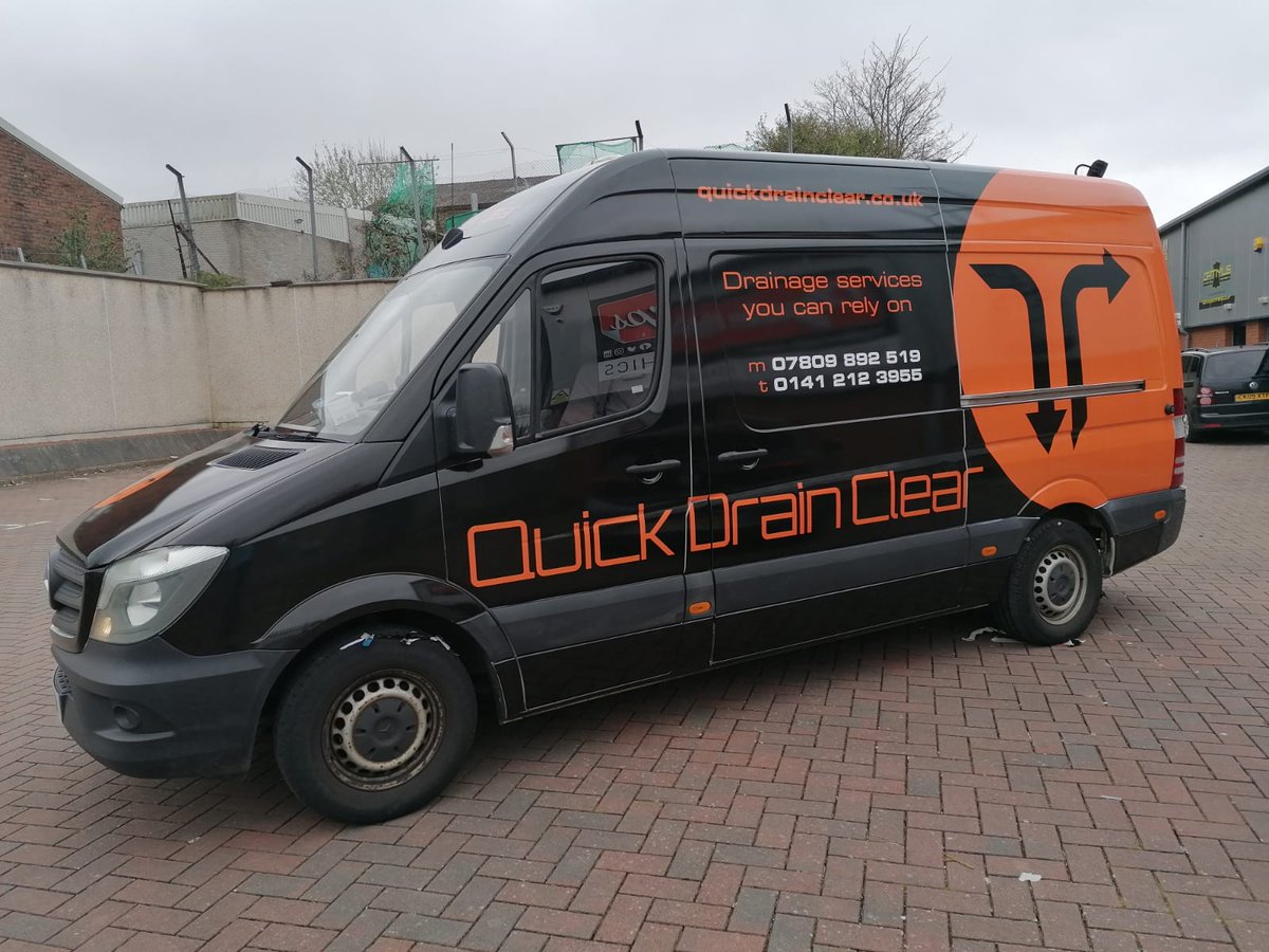 ClydeWraps's tweet photo. Full wrap with some overlays for Quick Drain Clear to be seen while out and about π
This one really stands out from the crowd!
#vanwrap #carwrap #fullwrap #partwrap #overlays #standsout #glasgow
βοΈ0141 613 0330
π§info@clydewraps.com
β¨οΈDM us https://t.co/GQy4a76njp