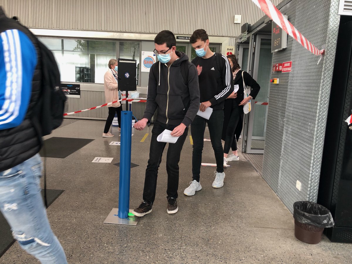 ENIB_Bretagne's tweet image. 🗣 Cet après-midi, nous avons le plaisir et l&apos;honneur d&apos;accueillir 270 candidats au sein de l&apos;ENIB pour l&apos;épreuve écrite du concours Geipi-Polytech. ✍️
C&apos;est parti pour 3 heures d&apos;épreuves.😅
L&apos;ENIB vous souhaite pleine réussite au concours ! 🤞👏
#Concours #GeipiPolytech #ENIB