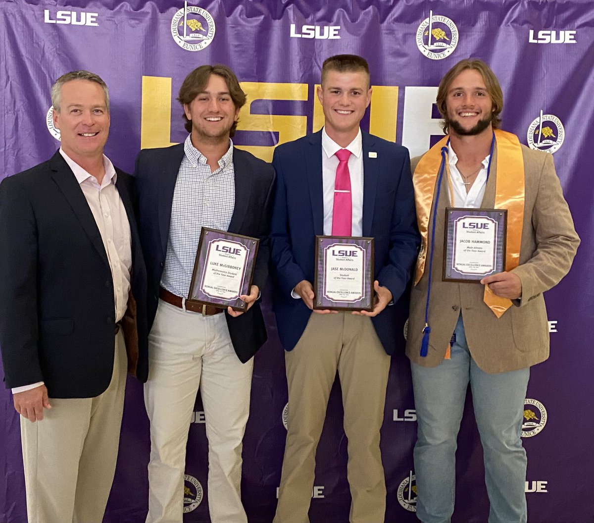 CoachJeffWillis's tweet photo. Proud of these guys for receiving Math Student of the Year, Liberal Arts Student of the Year, LSUE Student of the Year, &amp; Male Student Athlete of the Year at our Student Excellence Awards Banquet. #DDCS https://t.co/qVHiq1IHQB
