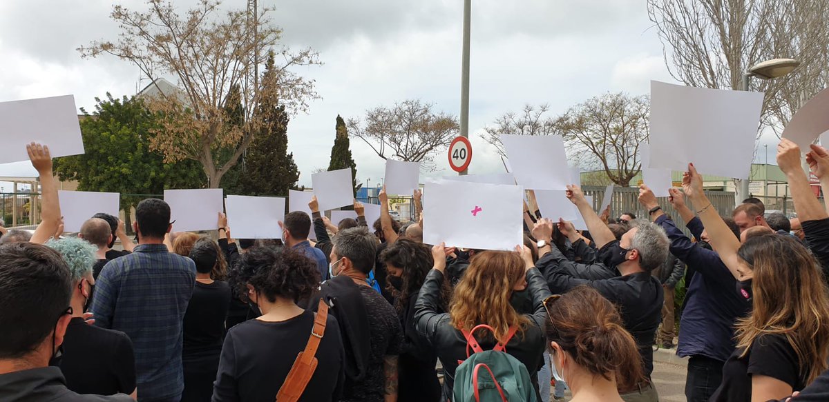 ComiteinfosIB3's tweet photo. VAGA A CALVIÀ

#VagaSomIB3 #InternalitzacióJA 

@F_Armengol @SPIBviu @APIBaleares @GarridoMercedes @Iagonegue @JaumePerell1 @JPonsR @yerblues @AndreuManresa https://t.co/n1O47CpgOC https://t.co/YLLhyFXRDM