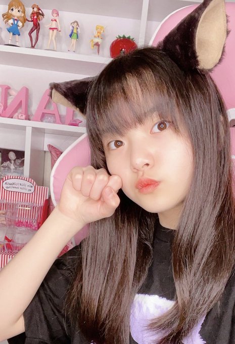 Twitterのコスプレ画像3