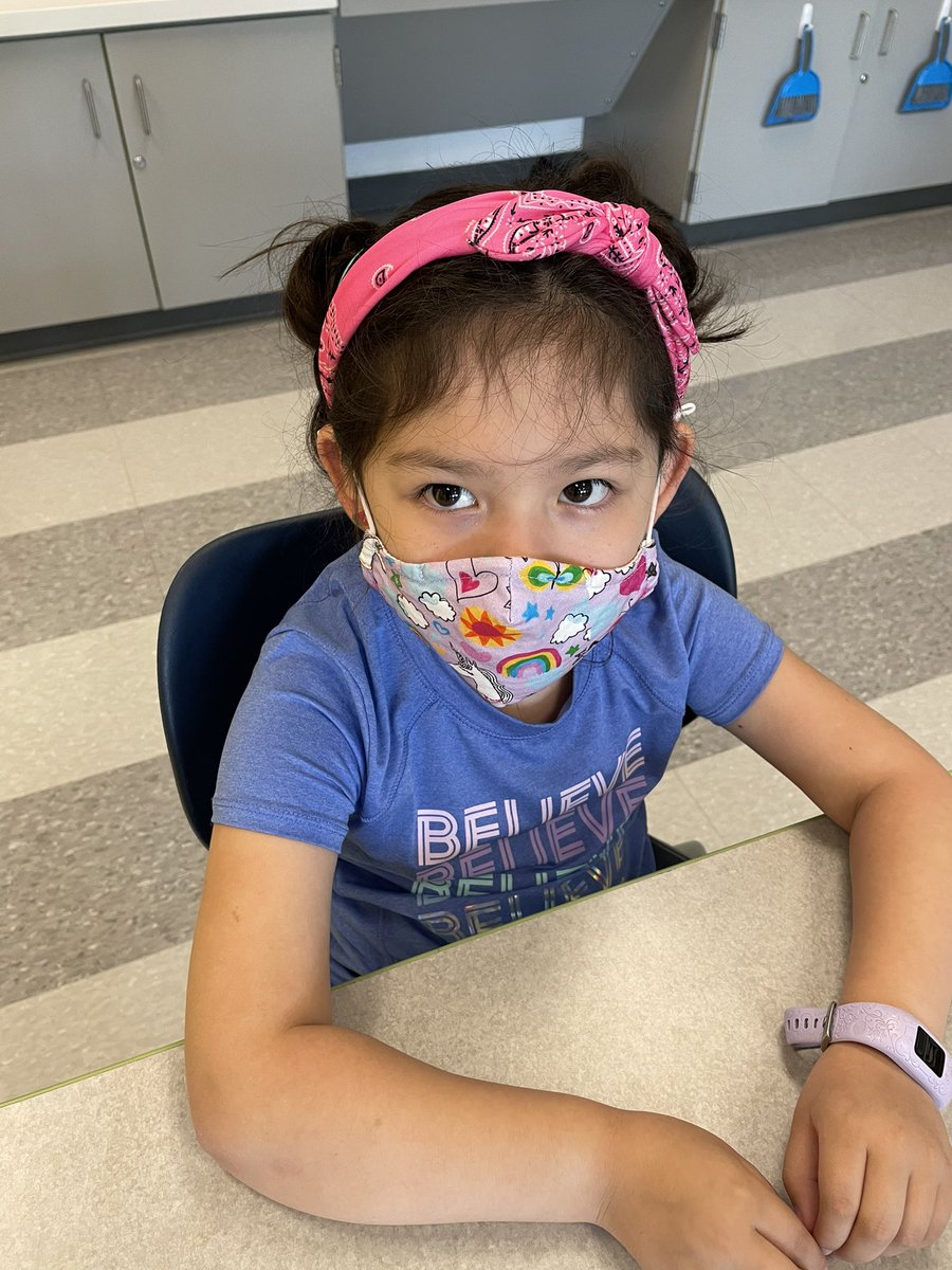 Mrs. Carpenter tweet media