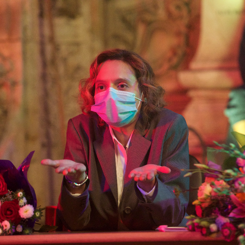 luckyredfilm's tweet photo. Vincitore dell'#OrsoDOro all'ultima @berlinale, #SessoSfortunatoOFolliePorno toglie la maschera ad un certo perbenismo imperante della società. Con ironia dissacrante, spesso tagliente, #RaduJJude mette a nudo la borghesia romena e il suo conformismo. 
Lo trovate al #Cinema📽️🥰