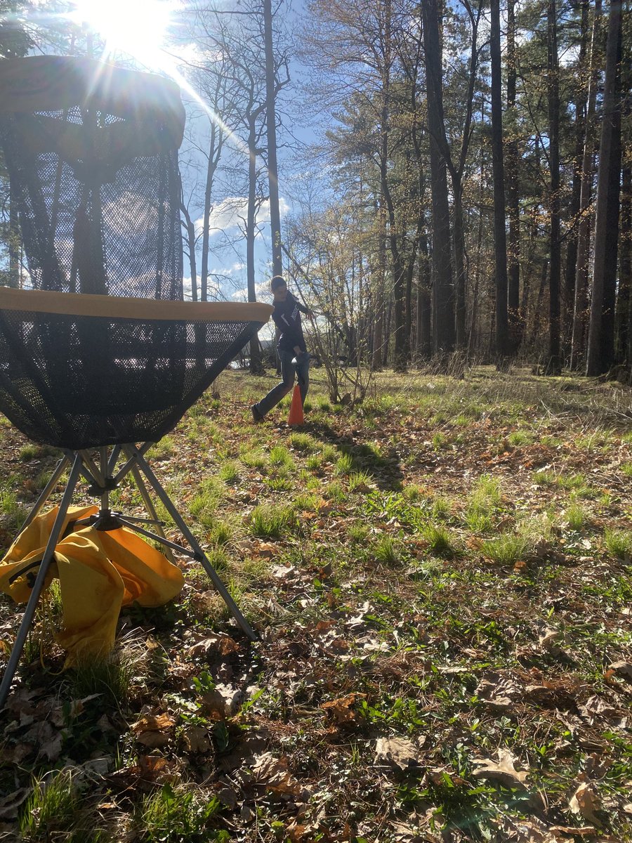 KurtVanimal's tweet image. Just a great day teaching some disc golf! #PElife