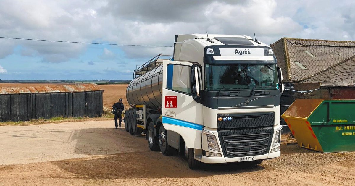 Another load of Agrii #LiquidFertiliser arriving on farm in the #ScottishBorders. 🚜 

Need liquid or thinking of making the switch? 💧 
☎️ Get in touch and speak to one of our nutrition experts