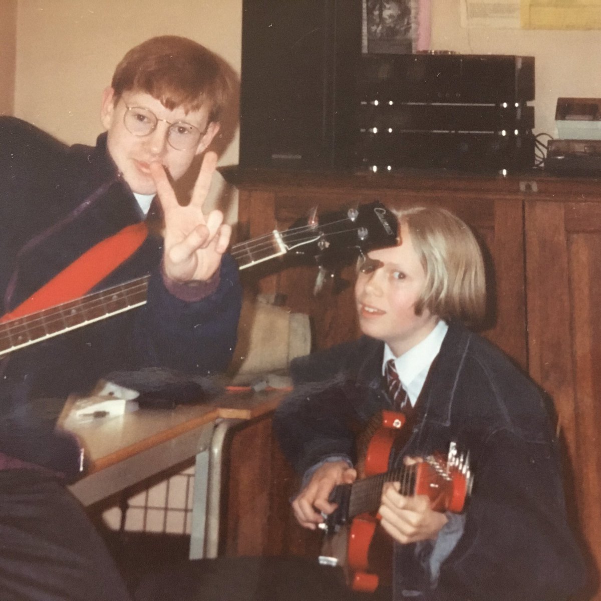 BillieBottle OFFICIAL (@billiebottle) on Twitter photo #FlashBackFriday in John Frankland’s hallowed music room of <a href="/HummersknottAcd/">Hummersknott Academy</a> School, pic presumably taken by Dougald Hine. #FlashBackFriday in John Frankland’s hallowed music room of <a href="/HummersknottAcd/">Hummersknott Academy</a> School, pic presumably taken by Dougald Hine.