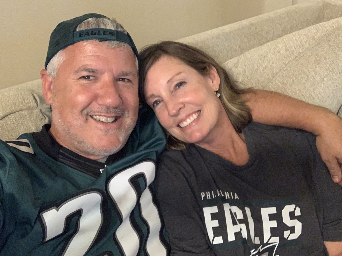plugdnlifnplugd's tweet photo. Greatness is living in Dallas and bleeding green on draft night with your best gal and wearing @BrianDawkins #20 Jersey while your dog reps @donovanjmcnabb #5 and your @Eagles get THE guy @DeVontaSmith_6 !!! https://t.co/PyydAGkQ36