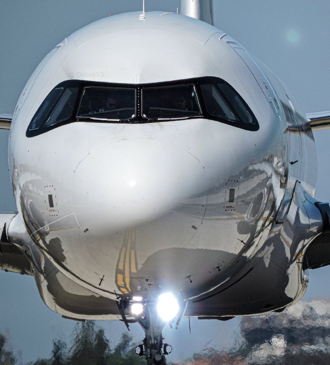 Face to face 😎🇦🇷
.
.
.
✈️Airbus A320CEO JetSmart Argentina.
📍AEP/SABE
.
#airbus320 #airbus320lovers #airbus320family #airbus320200 #airbus320lover #airbus320214 #airbus320jetsmart #airbus320pilot 
🌀FOTOS PROTEGIDAS POR LEY 11.723 🌀