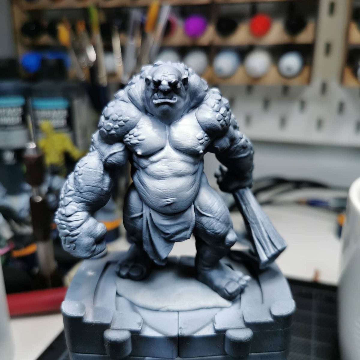 MrGhopeless's tweet image. Well didn't actually manage to paint much..

But I did get this stone troll washed, cured and primed..

#3dprintedmini #elegoomars #stonetroll #printmyminis