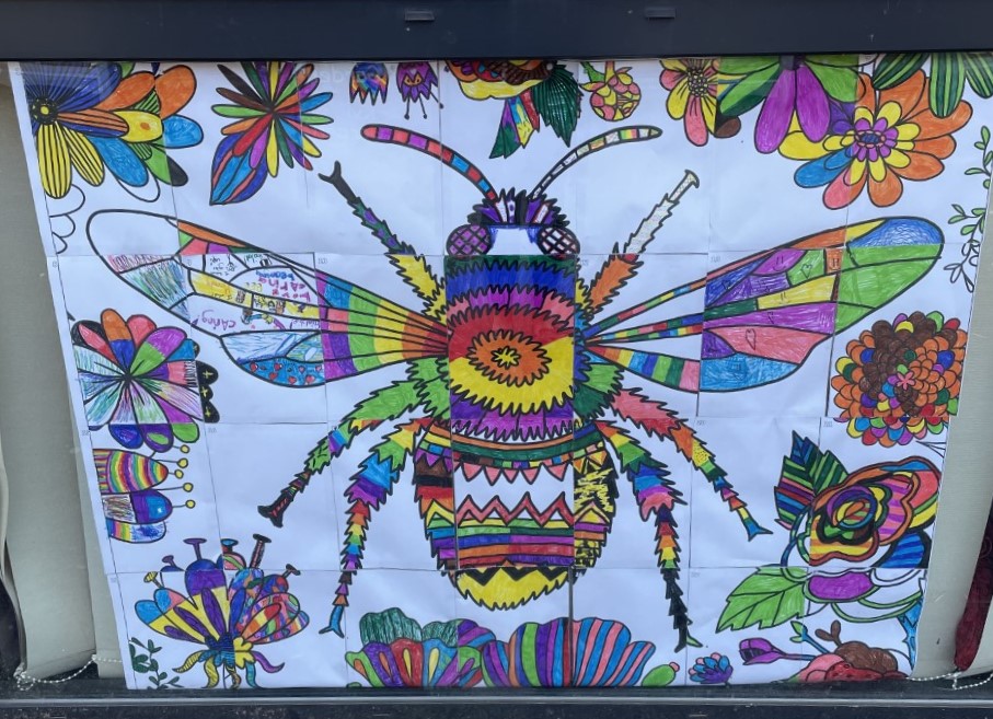 StBedeCEPrimary's tweet photo. Our Question of the week this week has been: Why should we work together? Class 4H created this gorgeous picture; each child coloured a section of the picture and look what can be achieved when we all 'work together'. Have a lovely Bank Holiday weekend 😃 https://t.co/fgKX9wGpga