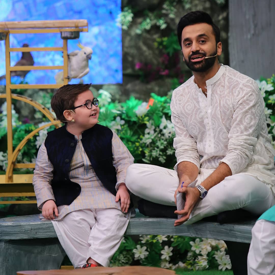 ARY Digital on X: "Some sweet moments from today's #RozaKushai segment with Waseem Badami and these cute kids. #ShaneRamazan #17thRamazan #ShaneIftar #MonthOfGood #MubarakMaheena @WaseemBadami https://t.co/cJ0XdEZ1c7" / X