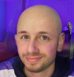 JHarrisoonn's tweet image. 100 retweets, and i'll make this my pfp