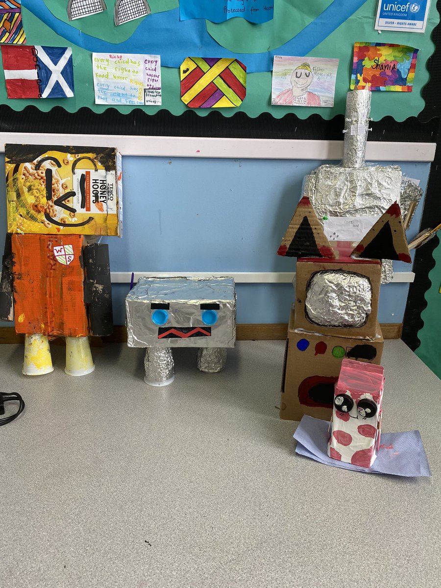 Thank you for the transition task @stmacharacademy! Our creative Primary 7s designed their robots, and followed their own set of instructions to build them with junk material 🤖#teamwork #creativelearners #instructionalwriting @woodside_school