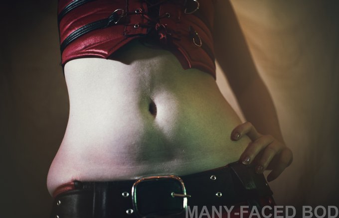RT if you wanna 👅 her belly button Like if you wanna 👉 her belly button Comment if you have another idea<a href="/tag/cosplay"class="tags"><span>#cosplay</span></a><a href="/tag/fetish"class="tags"><span>#fetish</span></a><a href="/tag/belly"class="tags"><span>#belly</span></a><a href="/tag/harleyquinn"class="tags"><span>#harleyquinn</span></a><a href="/tag/midriff"class="tags"><span>#midriff</span></a>