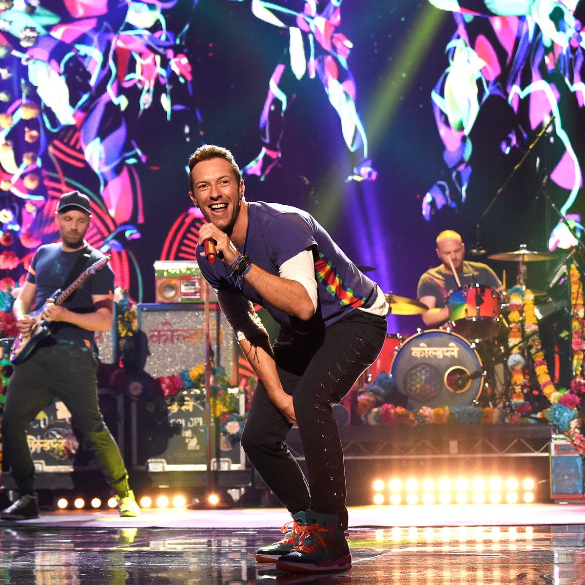 UnitedStations's tweet photo. @coldplay will release a new single, called Higher Power, on Friday, May 7th!
#coldplay #square #harmless #lost #martin #chrismartin #willchampion #guyberryman #jonnybuckland #music https://t.co/EKgqnjmCPd