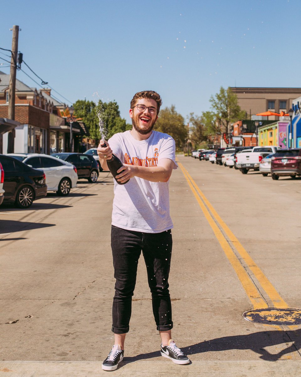 mpmasucci98's tweet image. thanks @okstate for the best four years!!! I’m officially graduating with a B.S. in Hospitality and Tourism Management and a Minor in History next week!! go pokes!! #helpmeimpoor