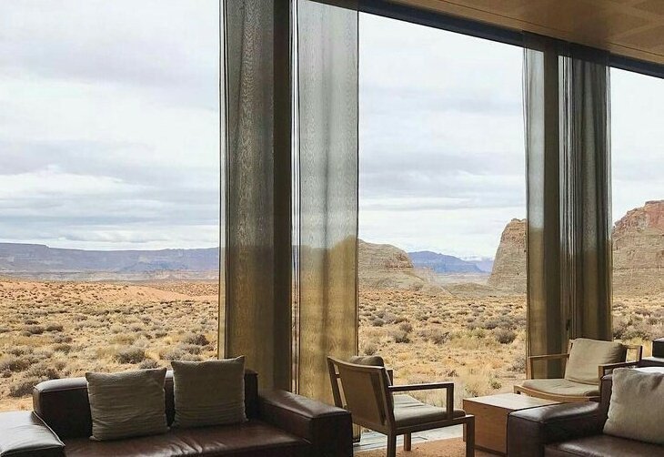 shewearprada's tweet image. Sunday at home.