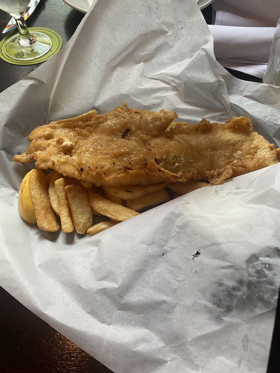 td_ear's tweet photo. Fish and chips from Raglan Road sounds amazing right now! #disneysprings #WDW #fishandchips https://t.co/lnb6a0Y2nM
