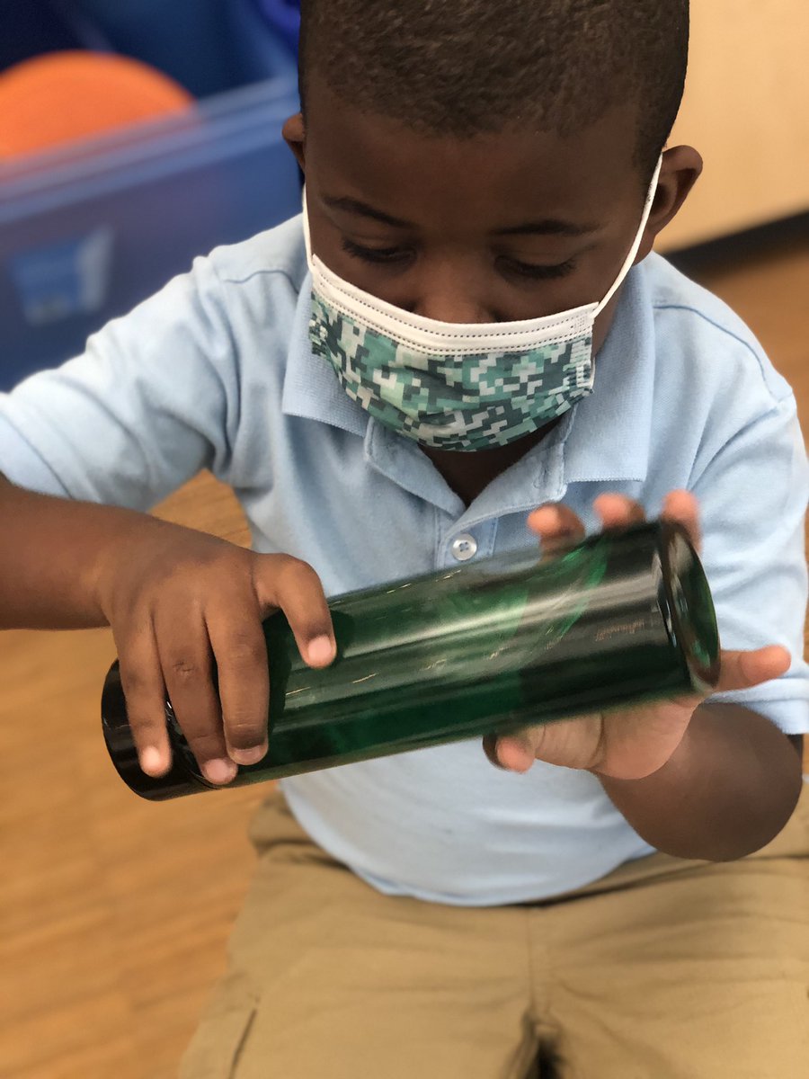 PatelLuvKinders's tweet image. Jellyfish in a jar, Sight Word Splat, and partner-talk “whisper tubes”! I’m starting to get the hang of this think called “socially distanced” Kindergarten! #wcsjoyfullearning