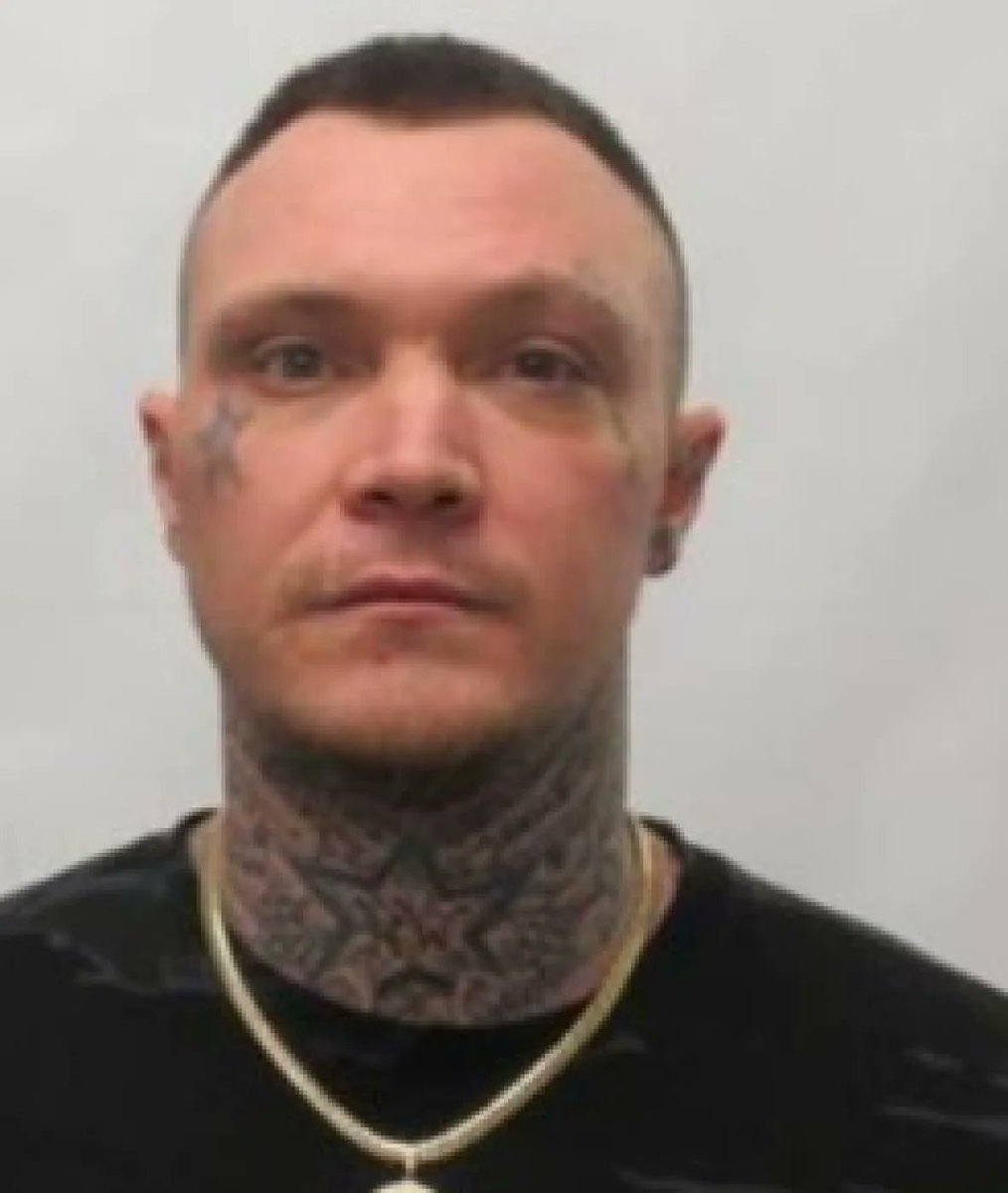 NEW | Warrant out for Phillip Pynn over alleged theft; public warned not to approach him

cbc.ca/1.6008957