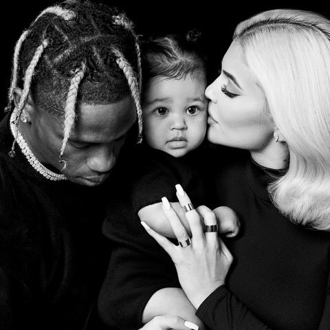 KrisJenner tweet picture