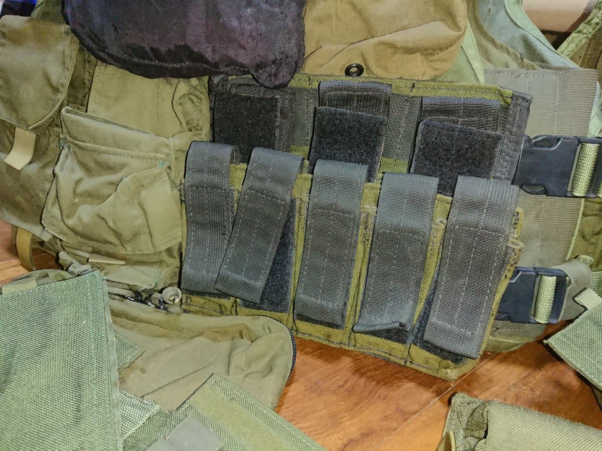DARKKNI54156854's tweet photo. POINT BLANK AVS
2ใปใใ็ฎ ็ๅผพโผ๏ธ
#pointblank #USMC #forcerecon
#meusoc #airsofter #reenact
#soe #biohazardre3 https://t.co/ORaXcmWGkX