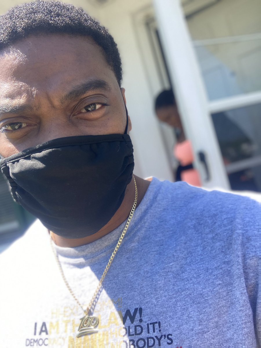 DuckCez's tweet photo. I’m sick of wearing mask fr https://t.co/9NWYSmBFPg