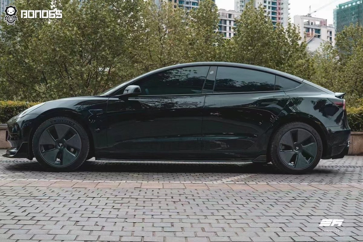 Verse99880779's tweet photo. After install bonoss forged active cooling wheel spacers (formerly bloxsport) on tesla model 3. #bonoss #bloxsport #bonosswheelspacers #teslamodel3 #cosmiswheels #lyndallbrakes #spacerstheme  #rocketbunnyclub https://t.co/1AfGuedLya