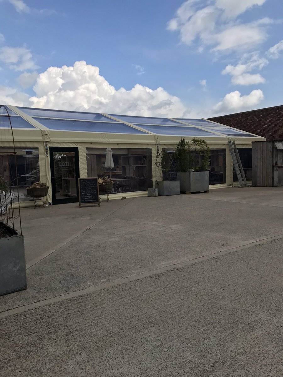 Checking and doing a bit of maintenance at a bespoke build @rothbar  looking forward to when they can open #bespoke #pernament #lookinsmart @AbbasMarquees1