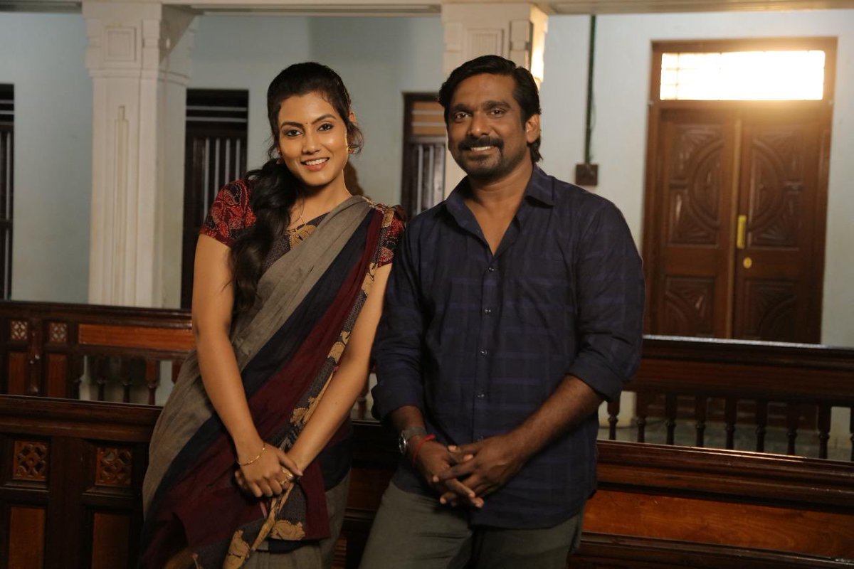 TalksOfCinema's tweet photo. Post Production in Full Swing For Releasing In Theatres
@icvkumar ‘s directorial
@GhibranOfficial Musical
#Kottravaitrilogy
@OmFilmsOfficial #SJGuru
#MayilFilms
#DrKPrabhu
@rajeshkanagasa2 @ChandhanaRaj
@gauravnarayanan @AnupamaKumarONE
@onlynikil #NM
#NikilMurukan https://t.co/vAeCFnUD28