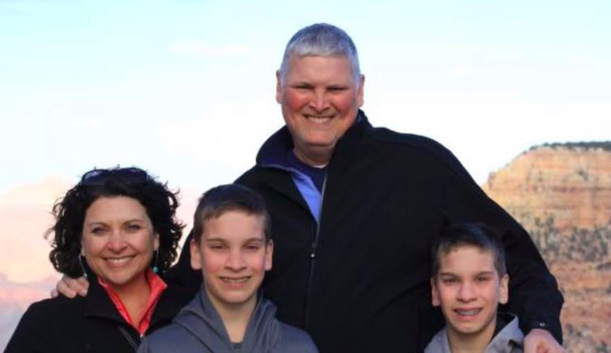 Coaches, Players &amp; Parents:

Saturday, May 1st is IHSGCA’s #GolfdayForJim. Coach Jim Poole (<a href="/Jklmpoole/">James C. Poole</a>) &amp; his wife are cancer survivors continuing to battle cancer today.

As our players tee it up on Saturday, please think of Jim &amp; Kelly (#GolfdayForJim).

Please read below.