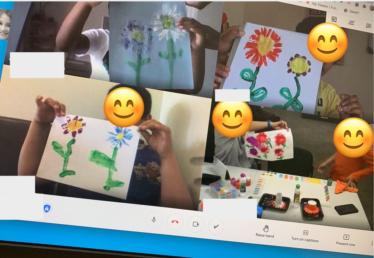 WDSHubEES's tweet photo. Today we made flower stamps out of toilet paper rolls! They turned out great #WDS 🌼🌻🌺🌸🥀 https://t.co/XscCXGdtYt