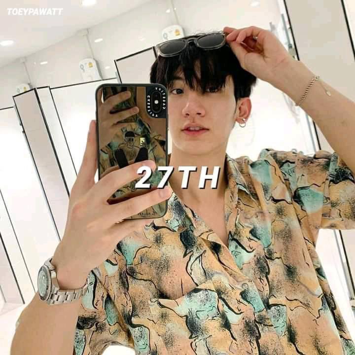 mikeytoptap's tweet photo. HAPPY BIRTHDAY MOM 🎉🎂🥳🎈🎊🎁❤️ #toptap_jirakit #toptap_jirakit #ToptapJirakit #ToptapStation @Toptap_jirakit @ToptapStation https://t.co/pXQwLiGOjq