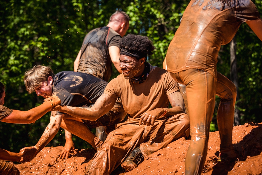 ToughMudder's tweet photo. You brought your A-Game, Atlanta. Check out your event photos here: https://t.co/B5SeGFbDgi #MudRunners https://t.co/Vb146uuFMk