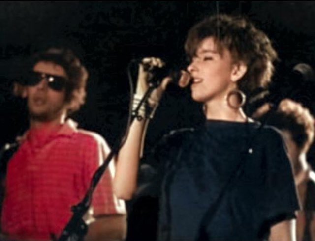 Missing gigs so bad and still no word when we can go back to work, so here’s an onstage #FBF - don’t know where, don’t know when, looks like ‘86? Not sure about those earrings lol - that’s what happens when no one tells you ‘No’😂 #FBF #LockdownIreland